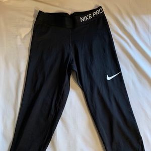 Capri Nike leggings